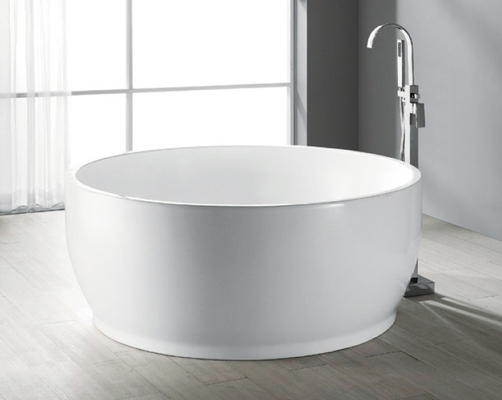 Smooth Round Free Standing Bath Tubs  For Small Spaces Durable Classic